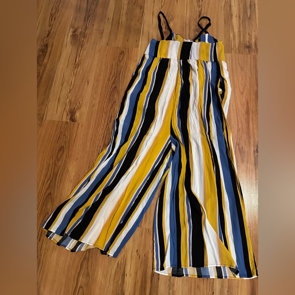 Urban Outfitters Tootsie Vertical Stripe Jumpsuit in size medium - Picture 5 of 5